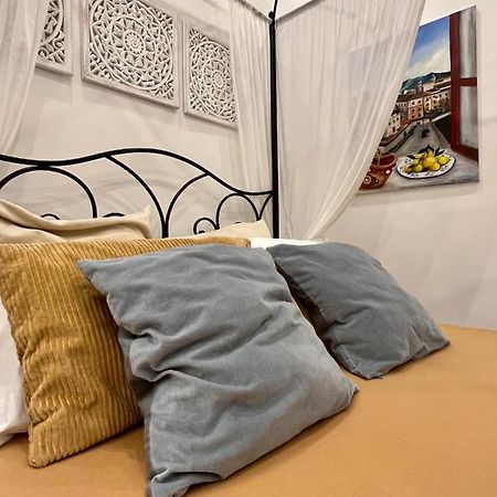 Le Stanze Di Ballaro Apartment Палермо Екстериор снимка