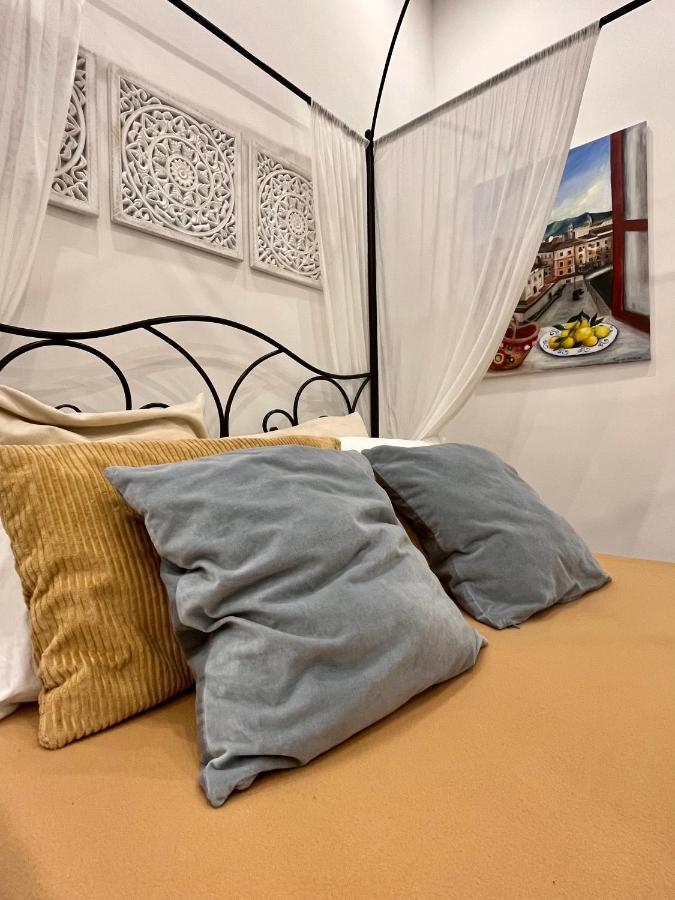 Le Stanze Di Ballaro Apartment Палермо Екстериор снимка